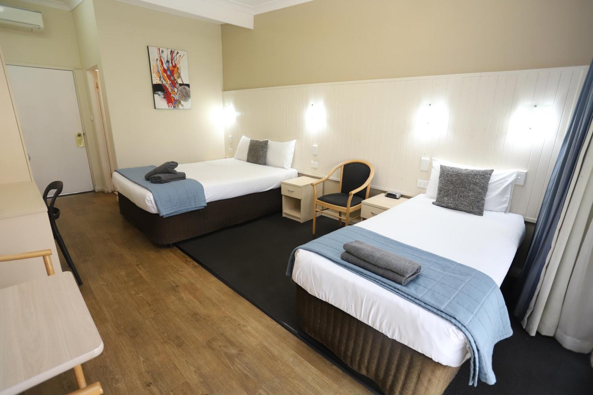 Sleepy Hill Motor Inn Raymond Terrace Buitenkant foto