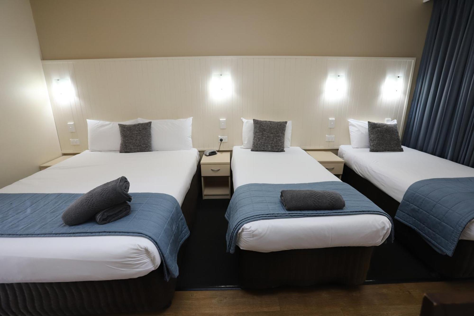 Sleepy Hill Motor Inn Raymond Terrace Buitenkant foto