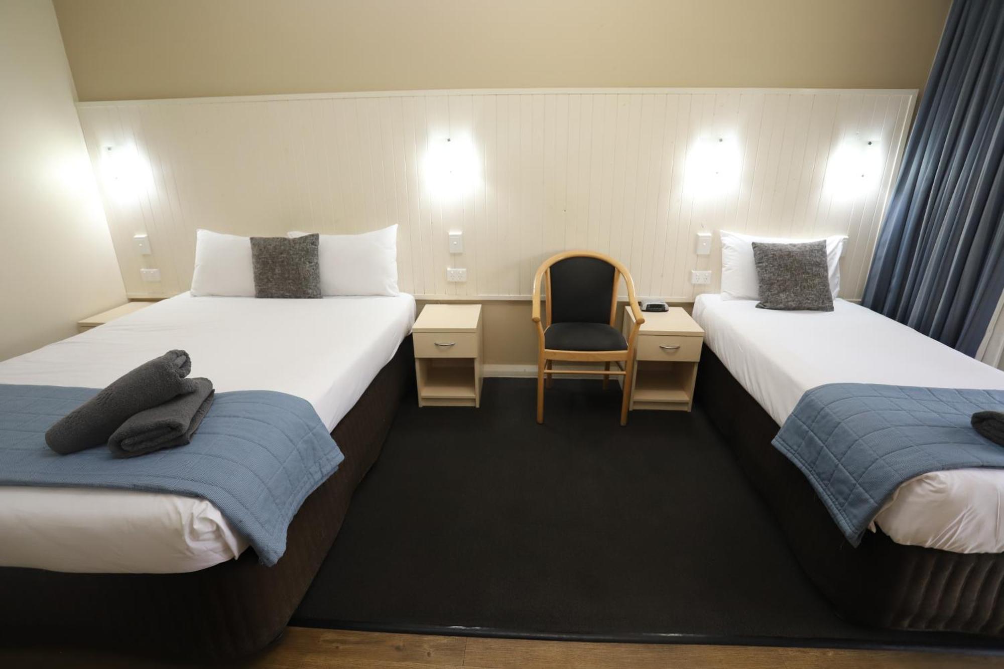 Sleepy Hill Motor Inn Raymond Terrace Buitenkant foto