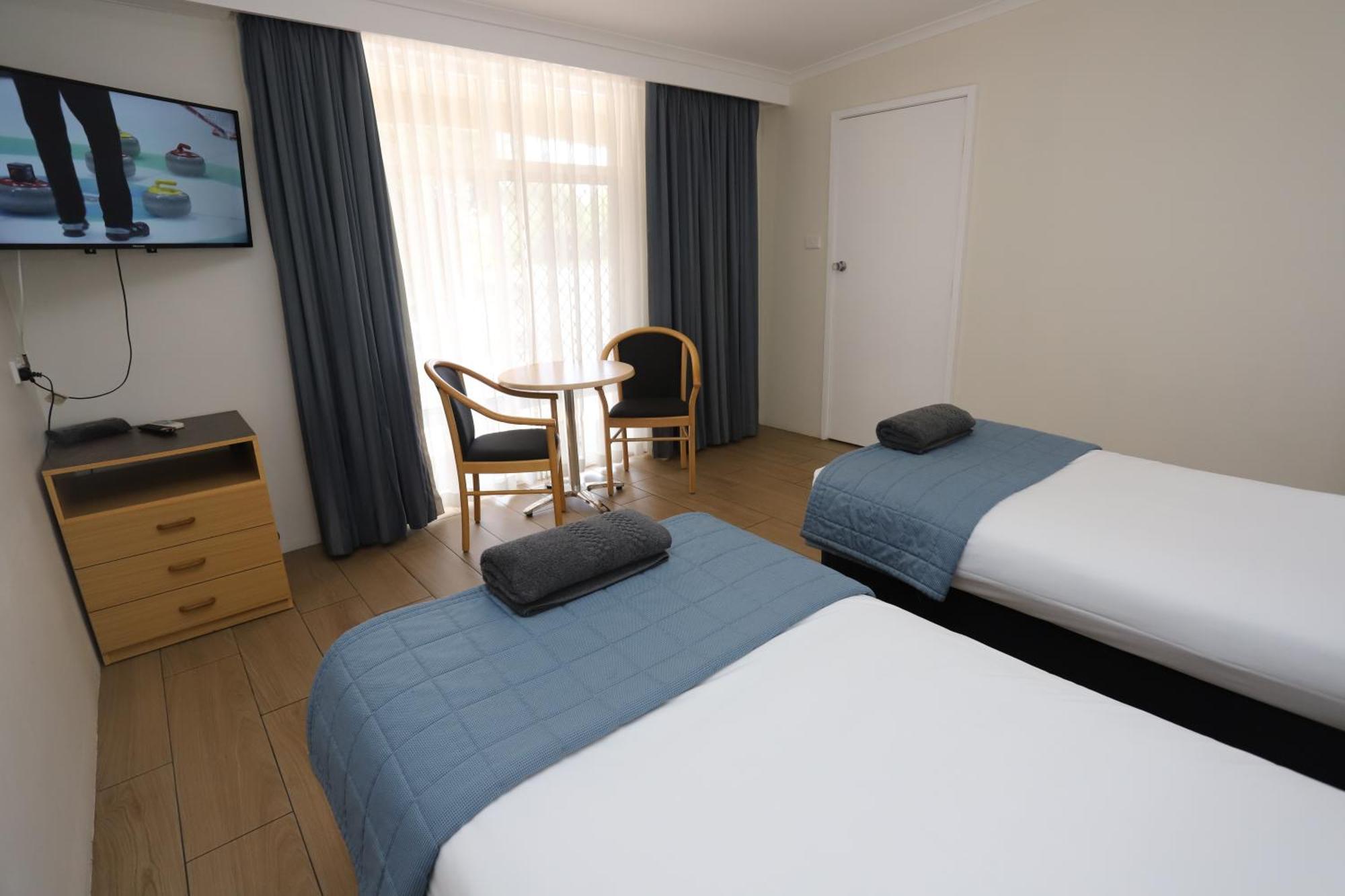 Sleepy Hill Motor Inn Raymond Terrace Buitenkant foto