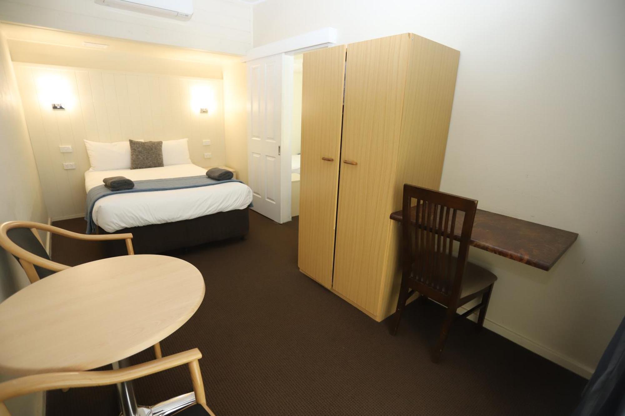 Sleepy Hill Motor Inn Raymond Terrace Buitenkant foto