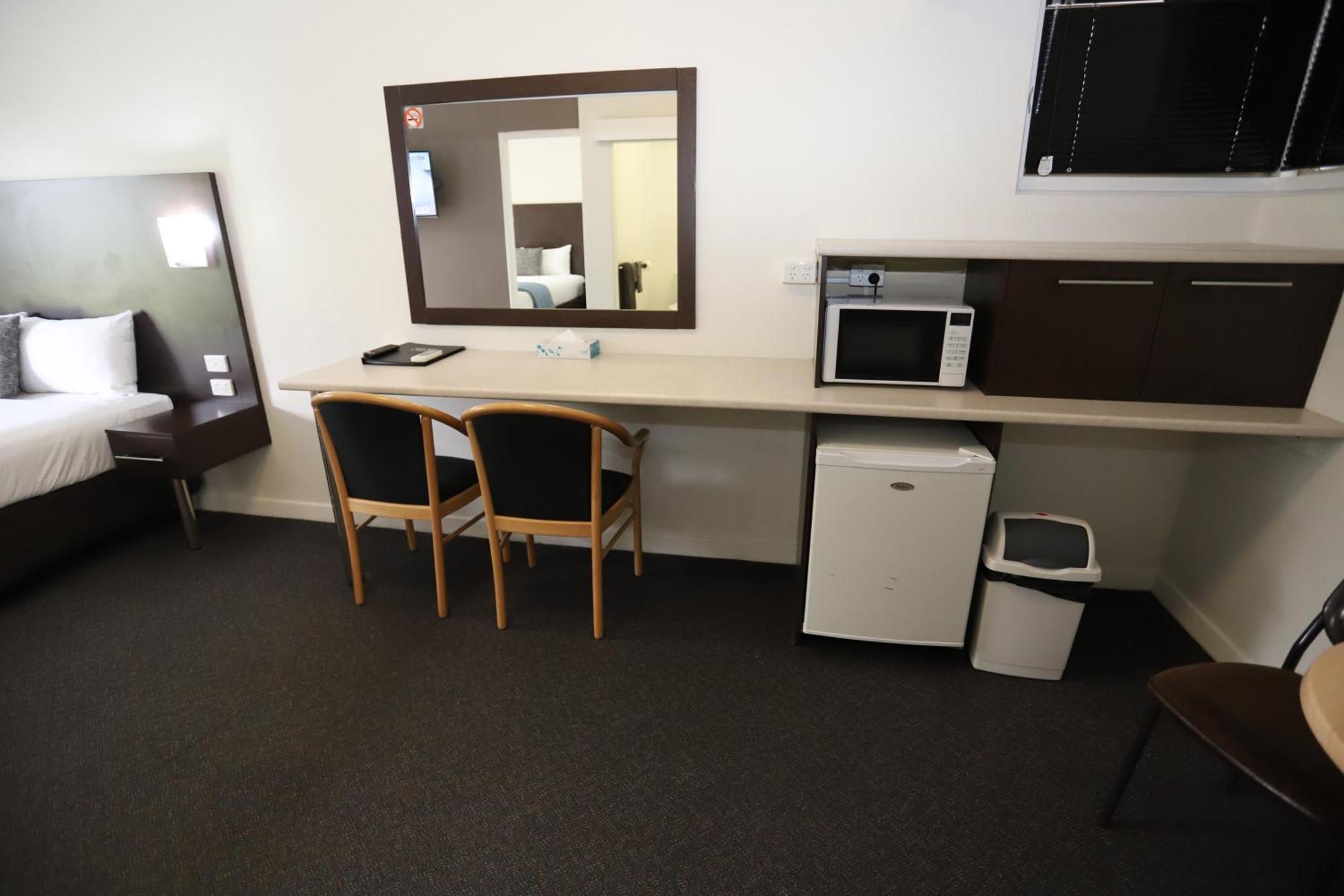 Sleepy Hill Motor Inn Raymond Terrace Buitenkant foto