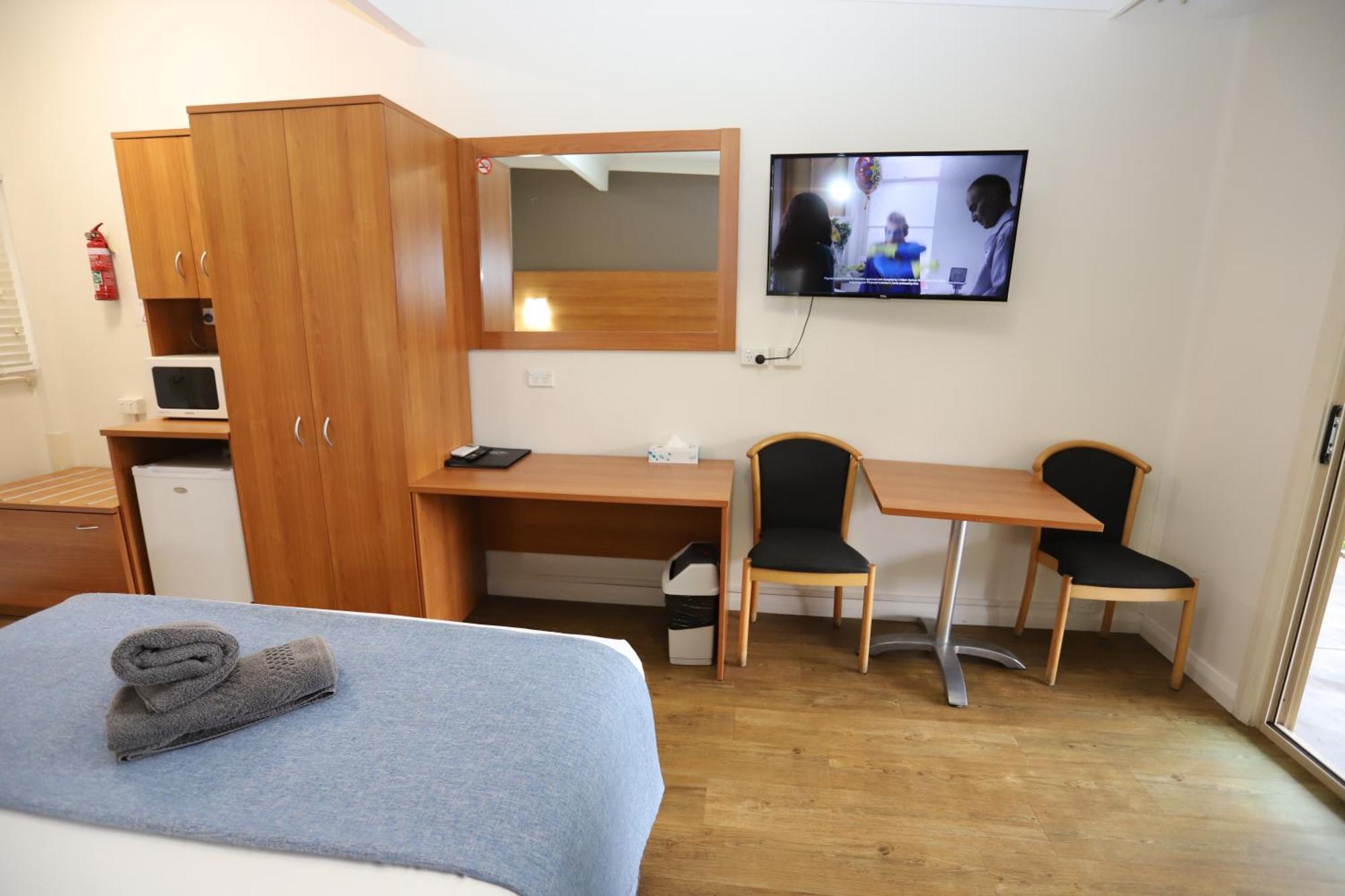 Sleepy Hill Motor Inn Raymond Terrace Buitenkant foto