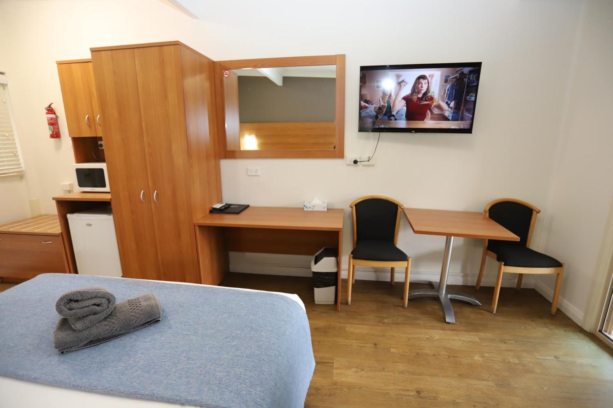 Sleepy Hill Motor Inn Raymond Terrace Buitenkant foto