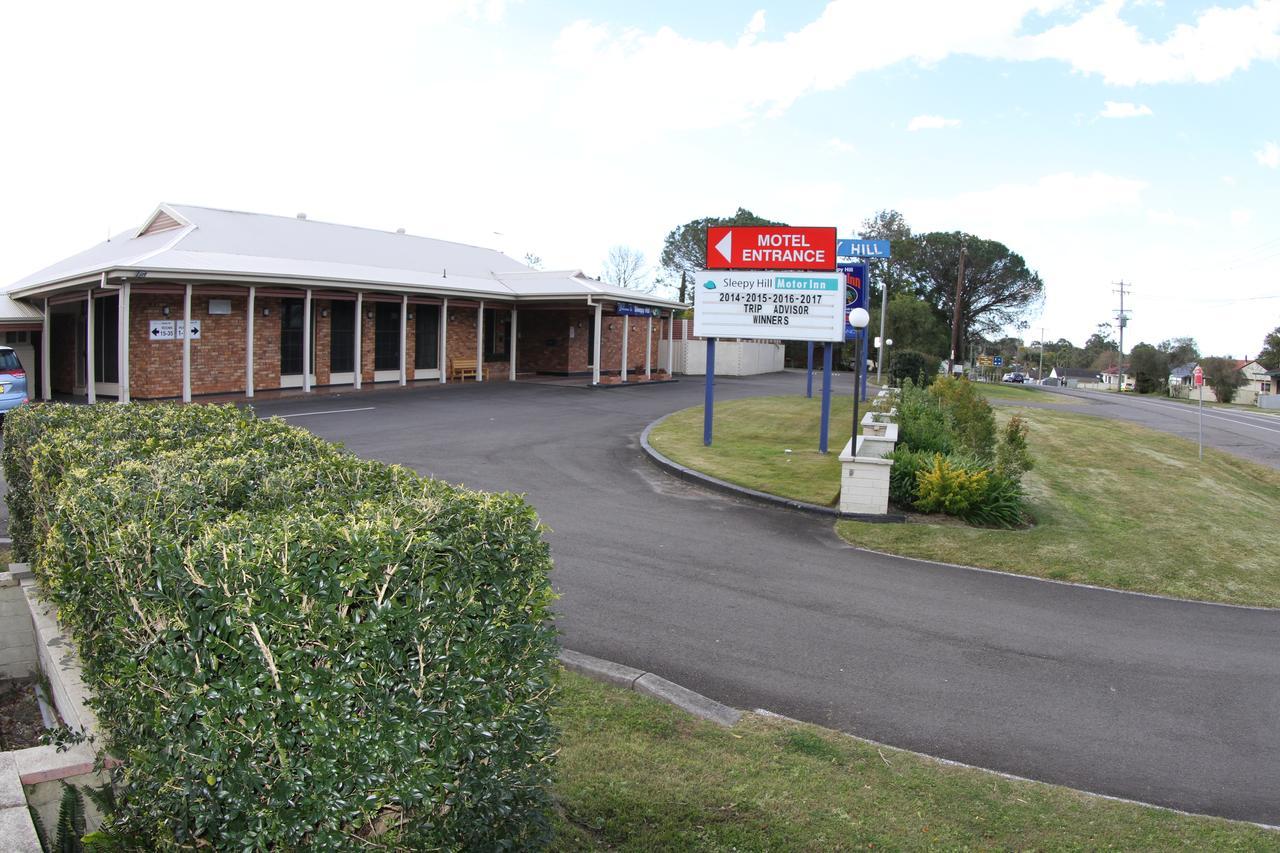 Sleepy Hill Motor Inn Raymond Terrace Buitenkant foto